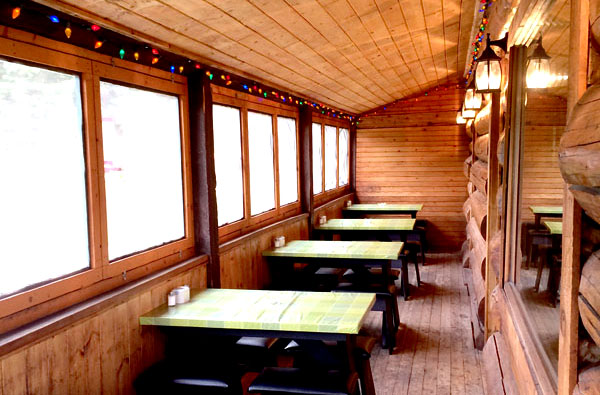 Helmcken Falls Lodge Outside Dining area Helmcken Falls Lodge Oustide Dining Area
